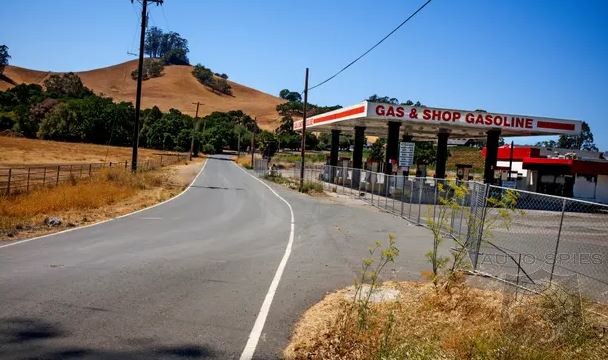 The Green Wave Begins: California Town Becomes The First To Ban New Gas Stations